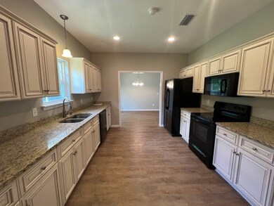 134 Grandview Cir, Douglas, GA 31535 - photo 3