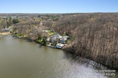 7635 Sandy Hollow Dr SE, Alto, MI 49302 - photo 3