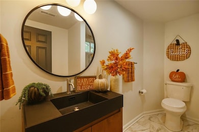 10709 E 13th St S, Independence, MO 64052 - photo 3