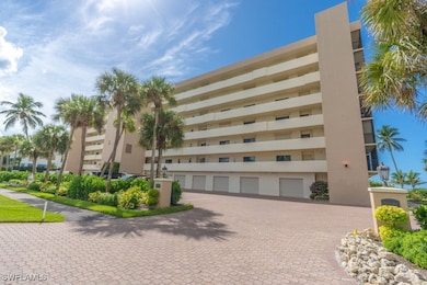 10475 Gulf Shore Dr unit 122, Naples, FL 34108 - photo 6