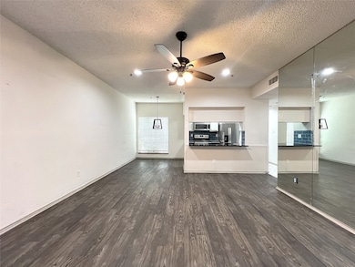 9747 Whitehurst Dr unit 171, Dallas, TX 75243 - photo 2