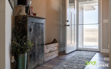 3114 E Ave, Cody, WY 82414 - photo 2