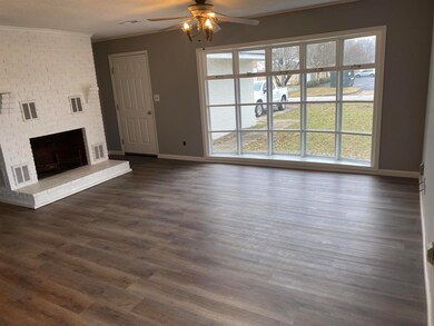 706 W Jackson St, Bolivar, TN 38008 - photo 2