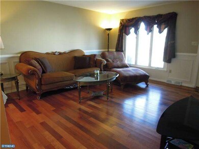 905 Pine Ct, Perkasie, PA 18944 - photo 4