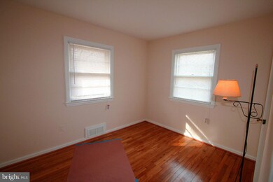 6927 Quander Rd, Alexandria, VA 22307 - photo 6