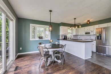 32405 Elk Ct, Stacy, MN 55079 - photo 4