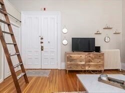 656 Tremont St unit 2, Boston, MA 02118 - photo 2