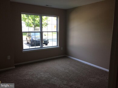 113 Natalie Rd unit 113, Riverside, NJ 08075 - photo 4