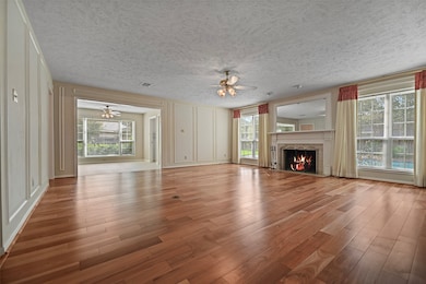 15971 Knolls Lodge Dr, Houston, TX 77095 - photo 7