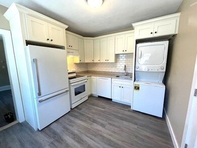 142 Main St unit 142, Quincy, MA 02169 - photo 3