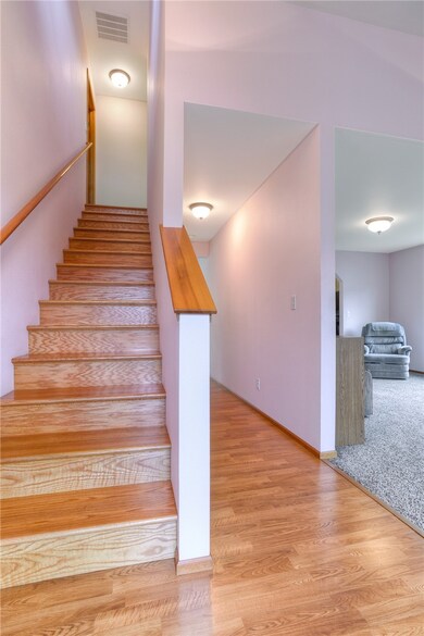 13625 S Prairie Carbon River Rd E, Orting, WA 98360 - photo 7