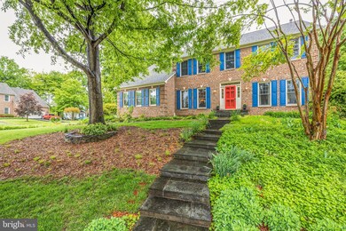 1802 Rampart Dr, Alexandria, VA 22308 - photo 3