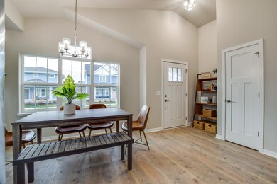 4874 Arugula Rd, Fitchburg, WI 53711 - photo 3