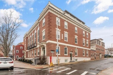 17 Central St unit 4, Salem, MA 01970 - photo 3