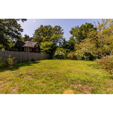 17 Bemis Rd, Newtonville, MA 02460 - photo 6