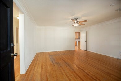 843 Judiway St, Houston, TX 77018 - photo 4