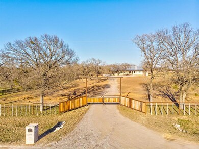 10701 Tango Rd, Weatherford, TX 76087 - photo 3