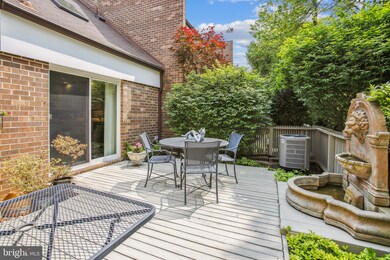 11436 Links Dr, Reston, VA 20190 - photo 3