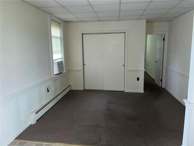 1956 Delabole Rd unit 1, Pen Argyl, PA 18072 - photo 6