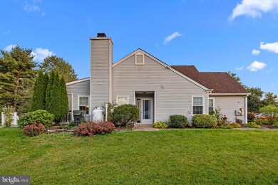 129 Wigton Cir, Perkasie, PA 18944 - photo 2