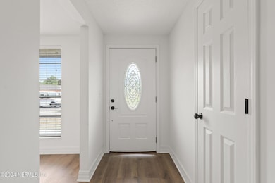 7029 Blache Ct, Jacksonville, FL 32210 - photo 3