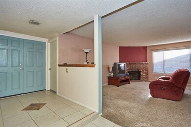 16190 Wimbleton Dr, Victorville, CA 92395 - photo 4