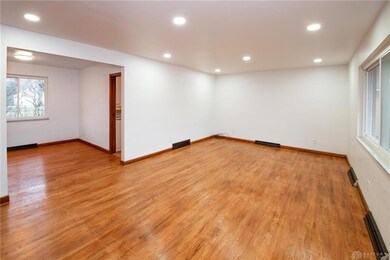 410 Burns Ave, West Carrollton, OH 45449 - photo 3