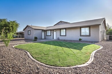 124 S Malcolm Dr-3