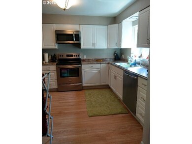 241 N Humbolt St, Canyon City, OR 97820 - photo 4