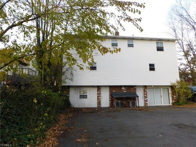 2826 Saint Elmo Ave NE, Canton, OH 44714 - photo 2