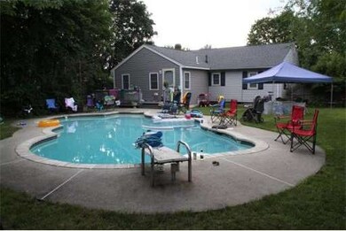 29 Cogger Rd, Lowell, MA 01854 - photo 3