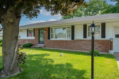 57248 Mcquade St, South Bend, IN 46619 - photo 2