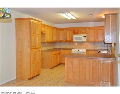 Kitchen. 22 X 11 FT KITCHEN/DINING AREA. NEW OVERHEAD LIGHT TO BE INSTALLED. LOOKS LIKE NEW.