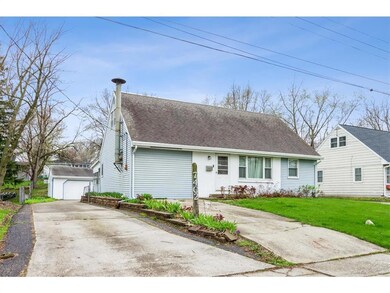 7402 SW 12th St, Des Moines, IA 50315 - photo 2