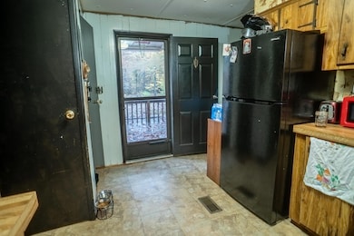 2814 S Grantsyn Trail, Township of Branch, MI 49402 - photo 6