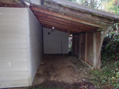 48 N Sheppard Point Rd, Waldport, OR 97394 - photo 5