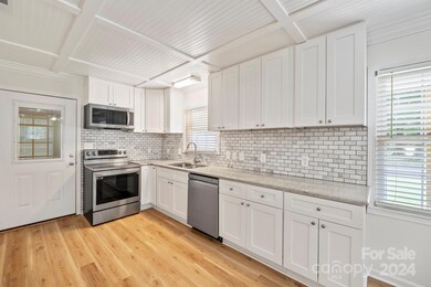 2022 Townview Dr, Kannapolis, NC 28081 - photo 7