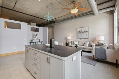 918 N 3rd St unit 210, Minneapolis, MN 55401 - photo 6