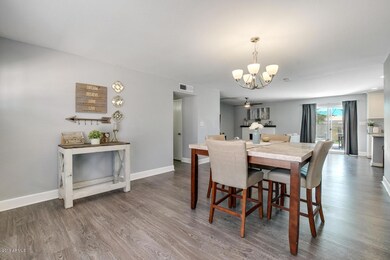 2506-South-Evergreen-Road-14