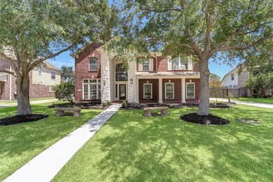 1918 Pampas Trail Dr, Friendswood, TX 77546 - photo 2