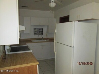 8951 Macarthur Ct S, Jacksonville, FL 32216 - photo 3