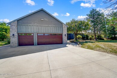 5237 Shores Ln, Lima, OH 45807 - photo 4