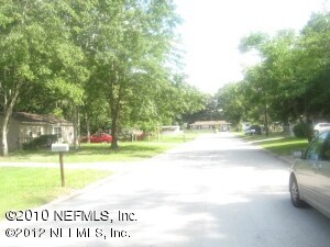 5663 Green Forest Dr, Jacksonville, FL 32244 - photo 3