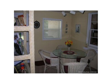 1658 Summit Ave, New Albany, IN 47150 - photo 7