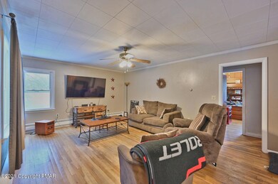 159 Oak Ln, Cresco, PA 18326 - photo 4