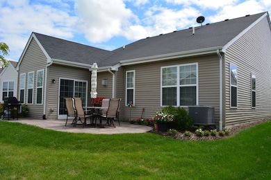 1020 Prescott Ln, Pingree Grove, IL 60140 - photo 4