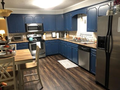 302 Abert Ave, Eufaula, AL 36027 - photo 4