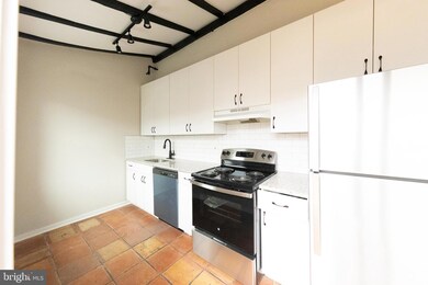 4400 Main St unit 2A, Philadelphia, PA 19127 - photo 3