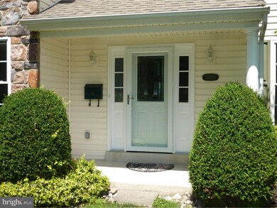 1211 Morton Ave, Folsom, PA 19033 - photo 5