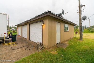 32344 N 1st St, Athol, ID 83801 - photo 4